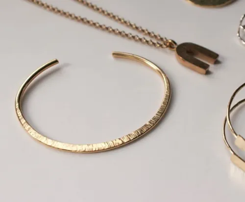 MLKANHNY - Gabi Cuff